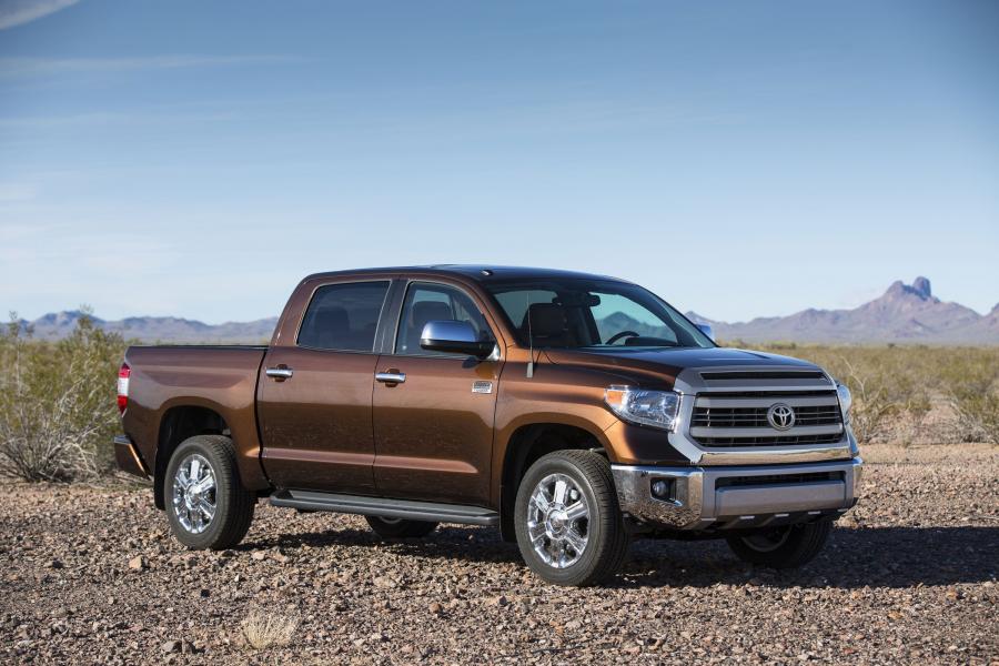  Toyota Tundra 1794 Edition 2013 года  (фото 1 из 40)
